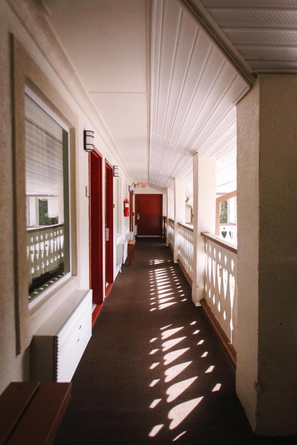 Riverbend Motel & Cabins ヘレン エクステリア 写真